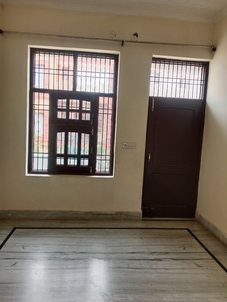 Room, huda 3 Bedroom 1801 Sq.Ft. Builder Floor In Huda Panipat 9595880