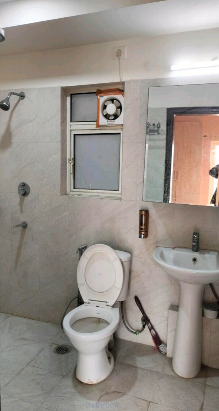 Bathroom, puri-aman-vilas 3 Bedroom 1670 Sq.Ft. Apartment In Sector 89 Faridabad 9595891