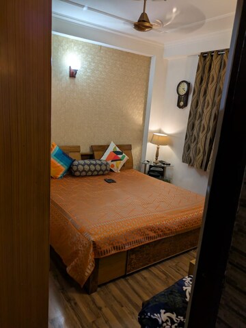 Bedroom in 3 BHK Apartment at Dhoran Rajpur Enclave, Govind Vihar – for Rent