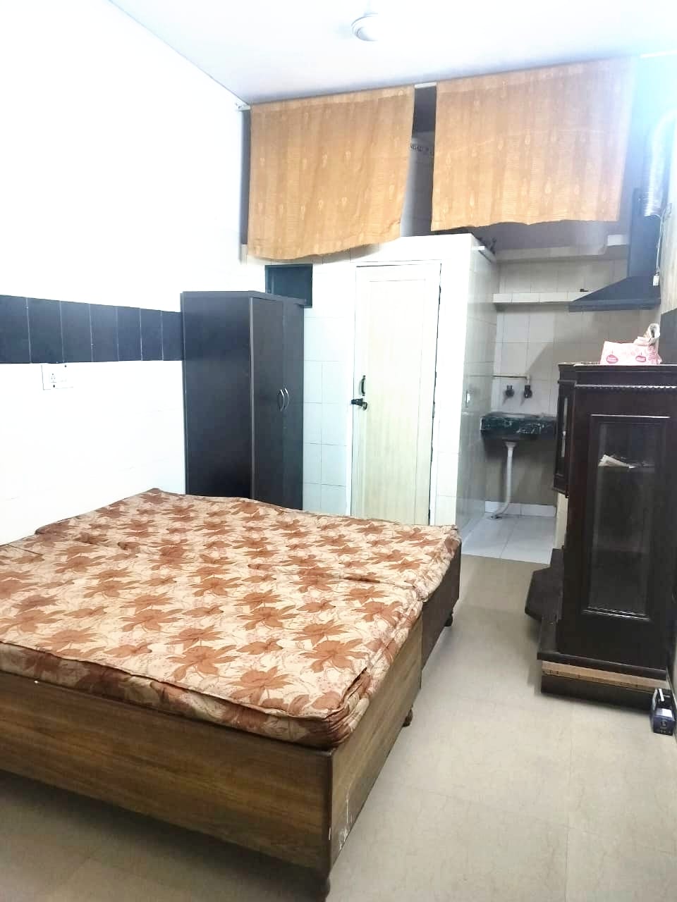 1 RkApartment For Rent in RWA Apartments Sector 29