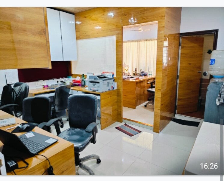 Team Area, kukreja-center Commercial Office Space 300 Sq.Ft. In Cbd Belapur Sector 11 Navi Mumbai 9595913