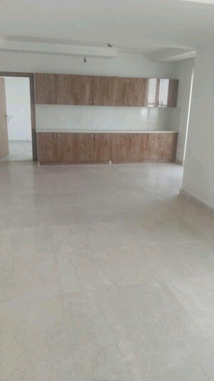 3 BHK Apartment For Rent in Ansal Royal Heritage, Sector 70