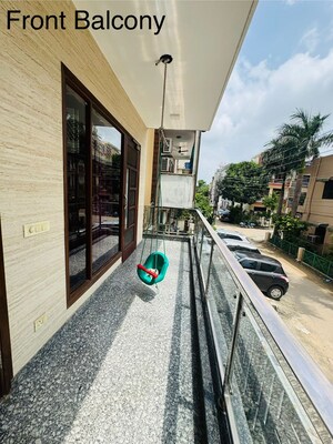 Balcony in 2 BHK Builder Floor at Sector 45 – for Rent