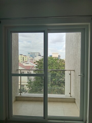 Room in 3 BHK Apartment at DNR Arista, Bellandur – for Rent