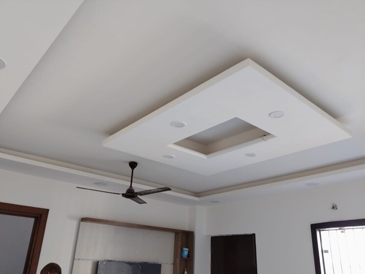 Kitchen, sector 105 2 Bedroom 200 Sq.Mt. Independent House In Sector 105 Noida 9595958