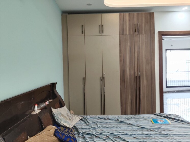 Bedroom, sector 105 2 Bedroom 200 Sq.Mt. Independent House In Sector 105 Noida 9595958