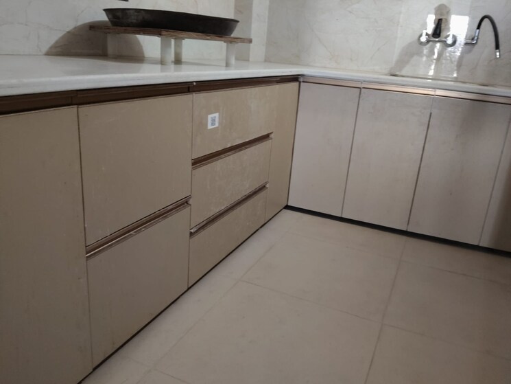 Kitchen, sector 105 2 Bedroom 200 Sq.Mt. Independent House In Sector 105 Noida 9595958