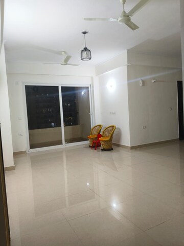 Bathroom in 4 BHK Apartment at Amrapali Crystal Homes, Sector 76 – for Rent