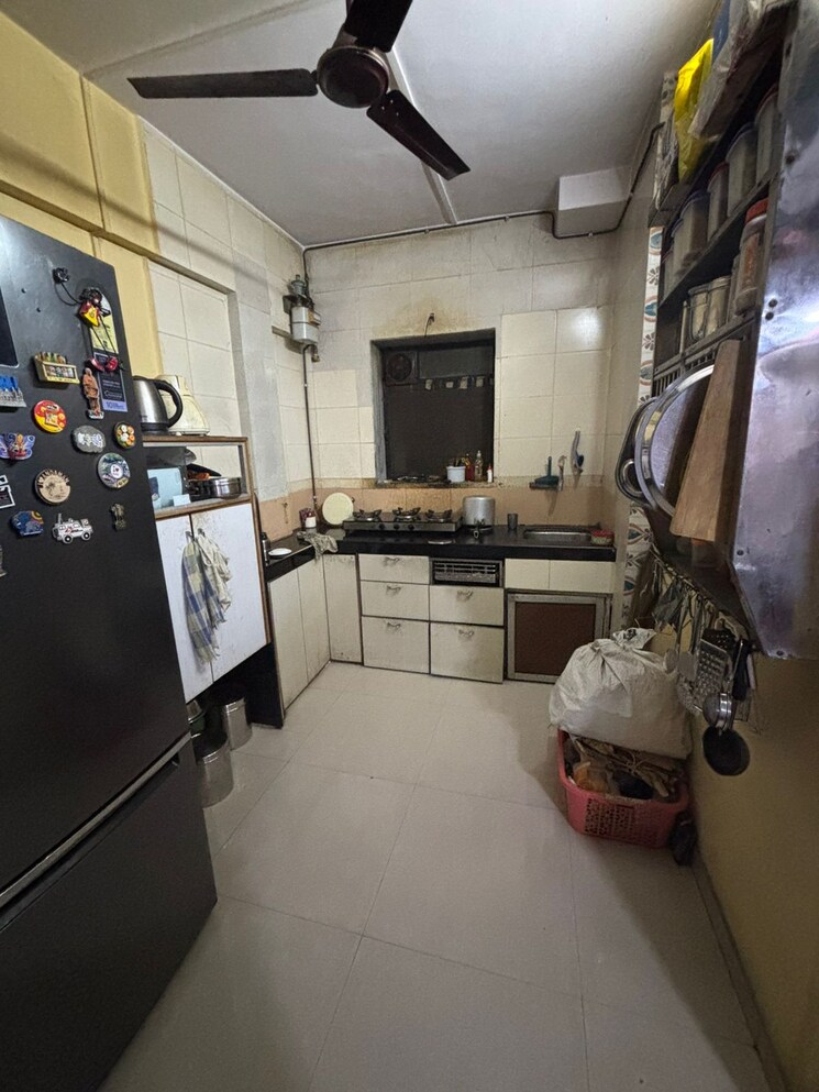 Team Area, bhandup east 1 Bedroom 550 Sq.Ft. Apartment In Bhandup East Mumbai 9595980