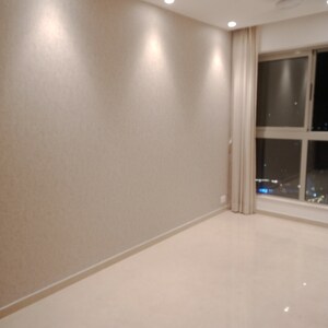 Room in 1 BHK Apartment at Hiranandani Highland, Powai – for Rent