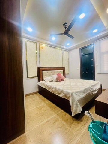 Bedroom in 3 BHK Builder Floor at Sector 14 Dwarka – for Rent