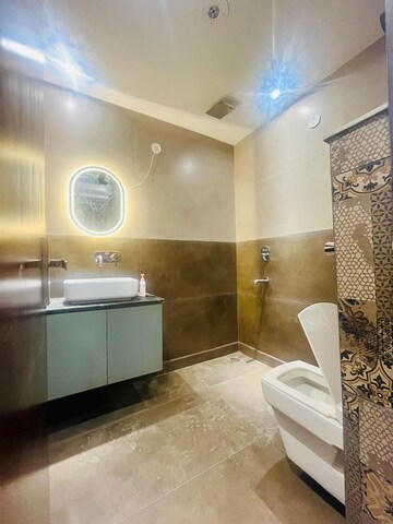 Bathroom in 3 BHK Builder Floor at Sector 14 Dwarka – for Rent