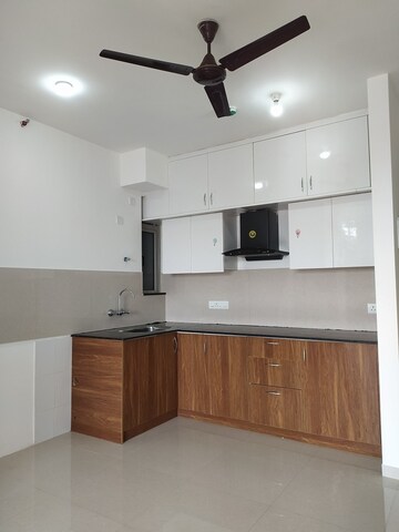 Kitchen in 3.5 BHK Apartment at Avalon Park At The Prestige City, Sarjapur Road – for Rent