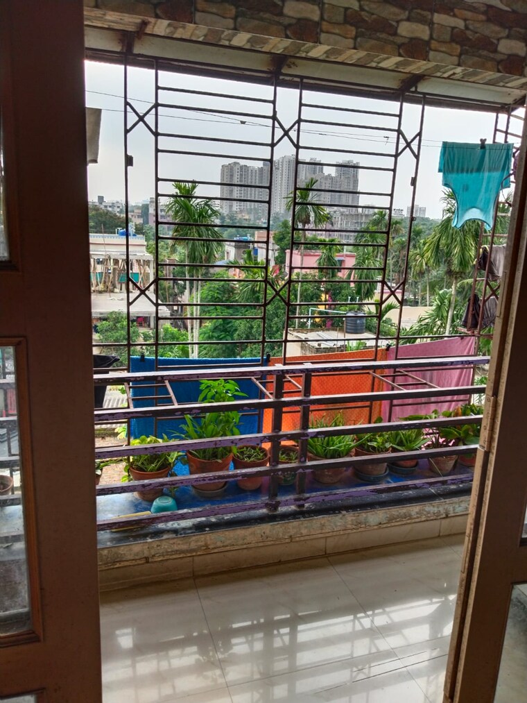 Balcony, starlite-sunny-valley 3 Bedroom 1300 Sq.Ft. Apartment In Em Bypass Kolkata 9596011