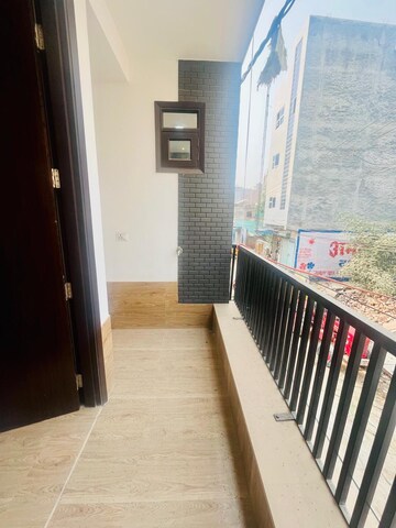 Balcony in 3 BHK Builder Floor at Sector 14 Dwarka – for Rent