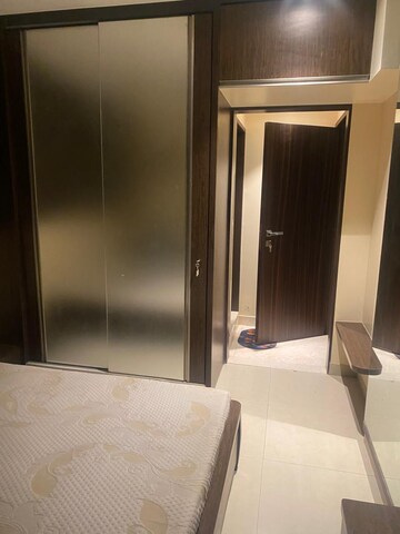 Room in 3 BHK Apartment at Sadguru Venus, Mahim – for Sale