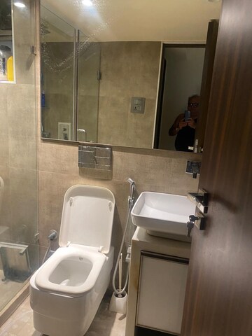 Bathroom in 3 BHK Apartment at Sadguru Venus, Mahim – for Sale