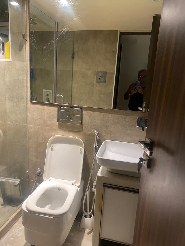 Bathroom, sadguru-venus 3 Bedroom 880 Sq.Ft. Apartment In Mahim Mumbai 9596035