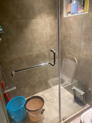 Bathroom in 3 BHK Apartment at Sadguru Venus, Mahim – for Sale