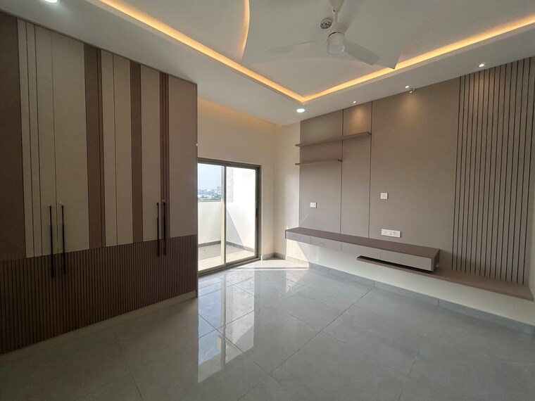 Room, hallmark-treasor 3 Bedroom 2540 Sq.Ft. Apartment In Narsingi Hyderabad 9596032