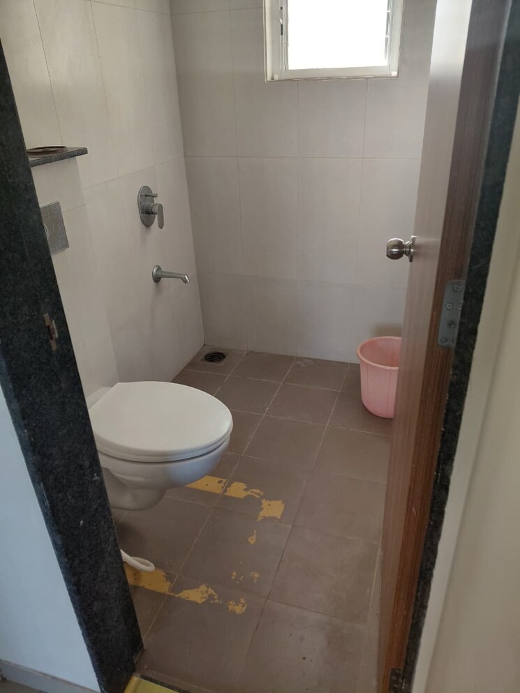 Bathroom, hinjewadi 2 Bedroom 750 Sq.Ft. Apartment In Hinjewadi Pune 9596045