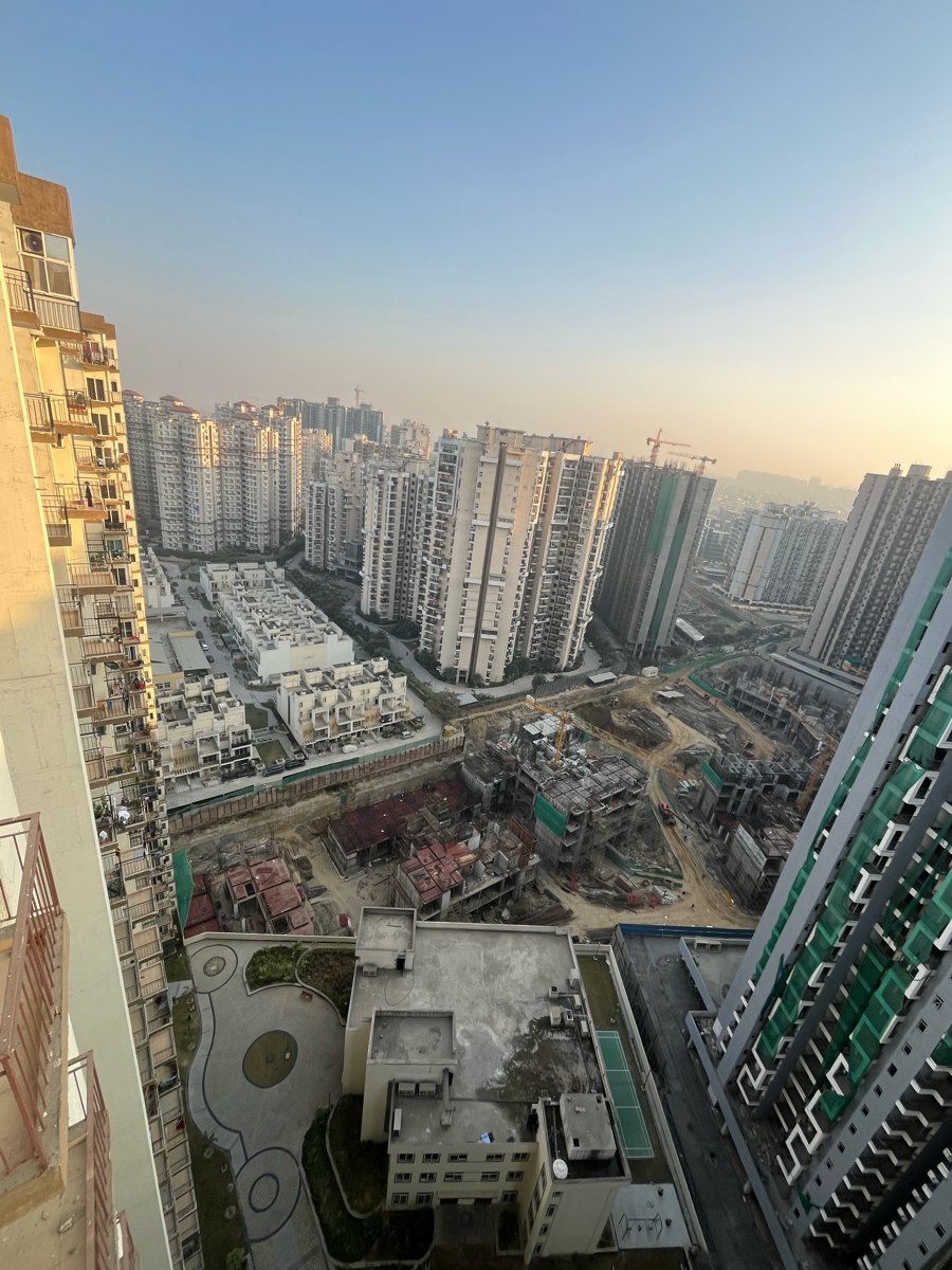 2 BHK Apartment For Rent in Amrapali Dream Valley