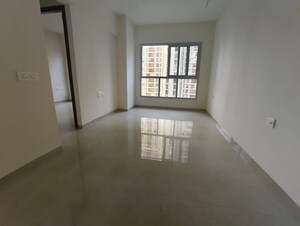 Room in 2 BHK Apartment at Piramal Vaikunth, Balkum Pada – for Rent