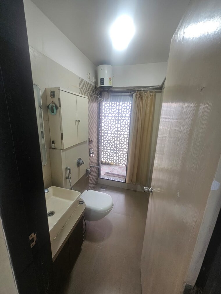 Living Room, mayfair-the-view 1 Bedroom 400 Sq.Ft. Apartment In Vikhroli West Mumbai 9596056