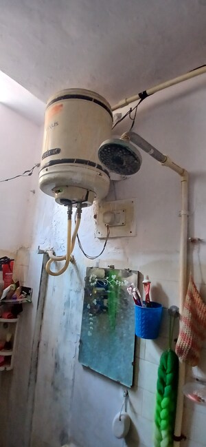 Attached Bathroom in 1 RK Independent House at Rt Nagar – for Rent