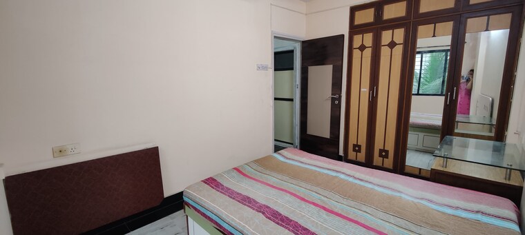 Bedroom, ghodbunder road 2 Bedroom 620 Sq.Ft. Apartment In Ghodbunder Road Thane 9596075