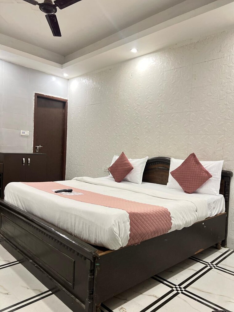 Bedroom, sk-the-grand-city 4 Bedroom 360 Sq.Ft. Independent House In Jewar Greater Noida 9596098