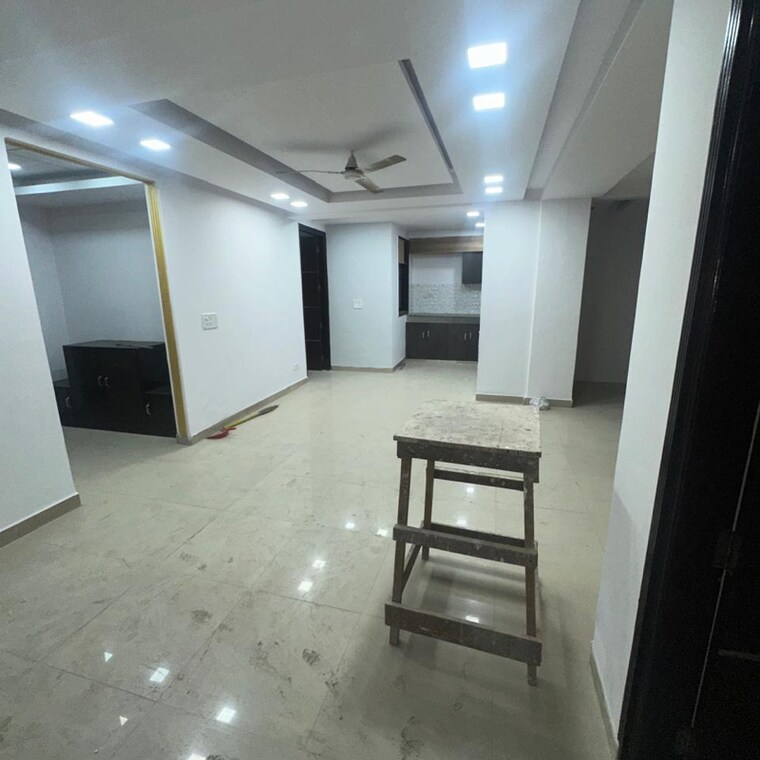 Living Room, katwaria sarai 5 Bedroom 1600 Sq.Ft. Builder Floor In Katwaria Sarai Delhi 9596210
