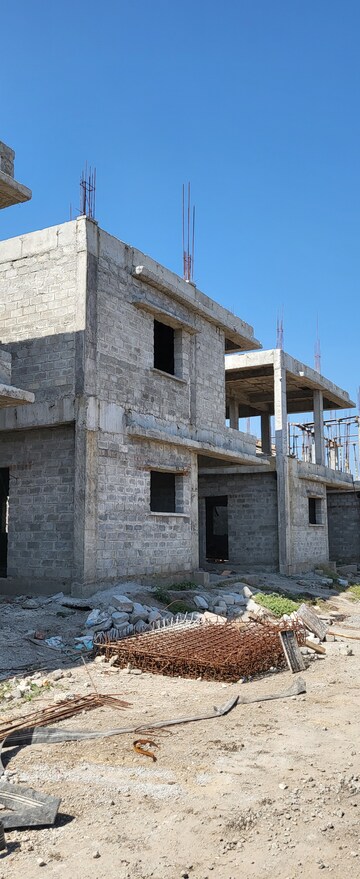 3 BHK Villa – Exterior View View at APR Praveens Serene, Chitkul - for Sale