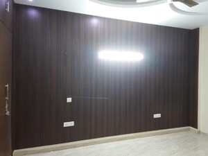 Room in 3 BHK Builder Floor at Sector 49 – for Rent