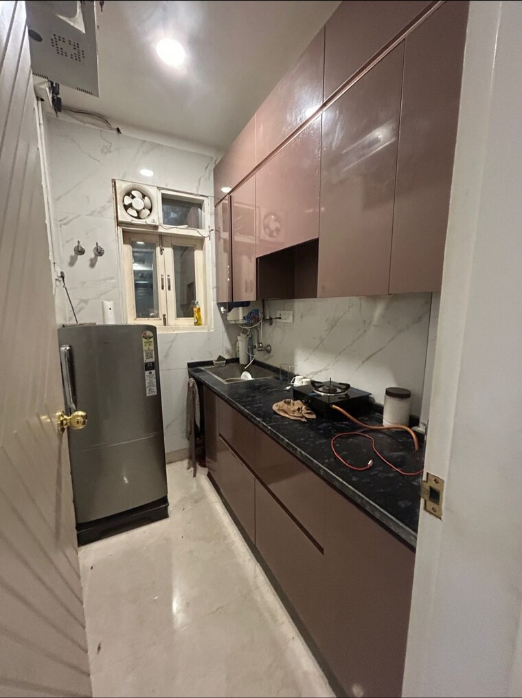 Kitchen, chattarpur Commercial Office Space 1300 Sq.Ft. In Chattarpur Delhi 9596370