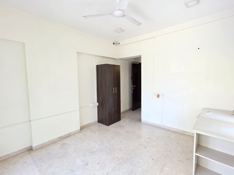 Room, vakola-crystal-chs 2 Bedroom 800 Sq.Ft. Apartment In Santacruz East Mumbai 9596377