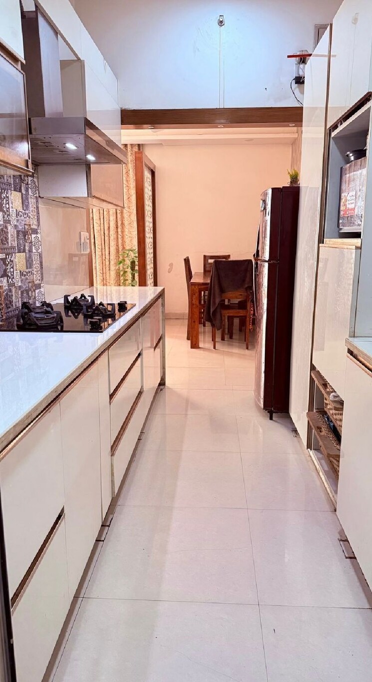 Balcony, mahagun-mirabella 3 Bedroom 1730 Sq.Ft. Apartment In Sector 79 Noida 9596402