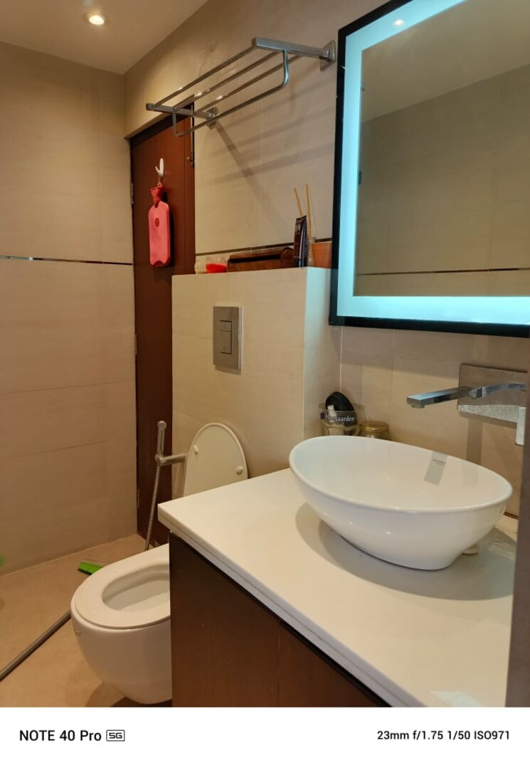 Bathroom, sector 9 dwarka 3 Bedroom 1750 Sq.Ft. Apartment In Sector 9 Dwarka Delhi 9596403