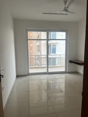 Room in 2 BHK Apartment at Shree Vardhman Victoria, Sector 70 – for Sale