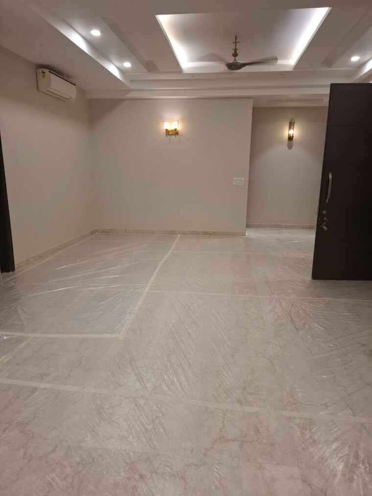 Room, dlf-atria 4 Bedroom 3240 Sq.Ft. Builder Floor In Dlf Phase ii Gurgaon 9596495