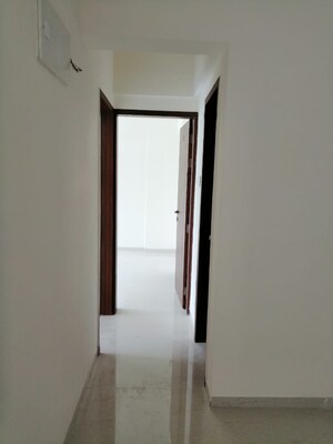 Room in 2 BHK Apartment at Kohinoor Tinsel County, Hinjewadi – for Rent