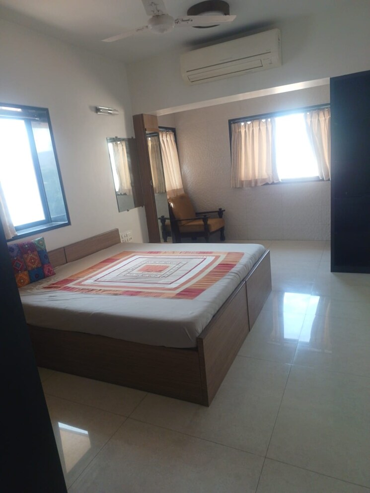 Bedroom, seagull-apartment 2 Bedroom 850 Sq.Ft. Apartment In Tardeo Mumbai 9596477