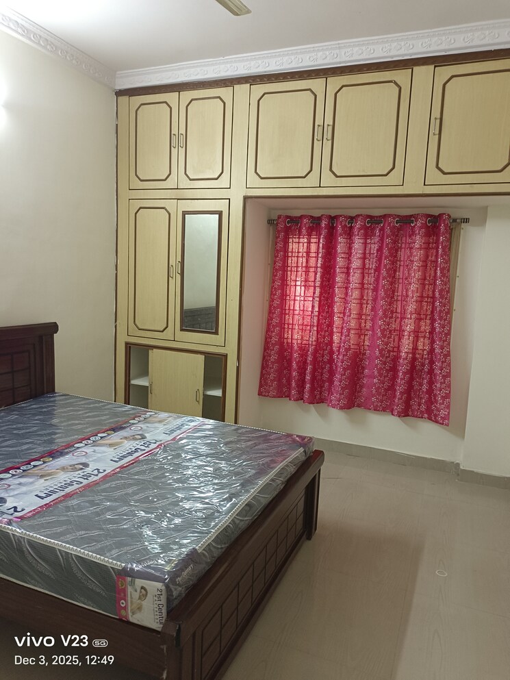 Bedroom, vaishnavi-happy-homes 3 Bedroom 1600 Sq.Ft. Apartment In Kondapur Hyderabad 9596585
