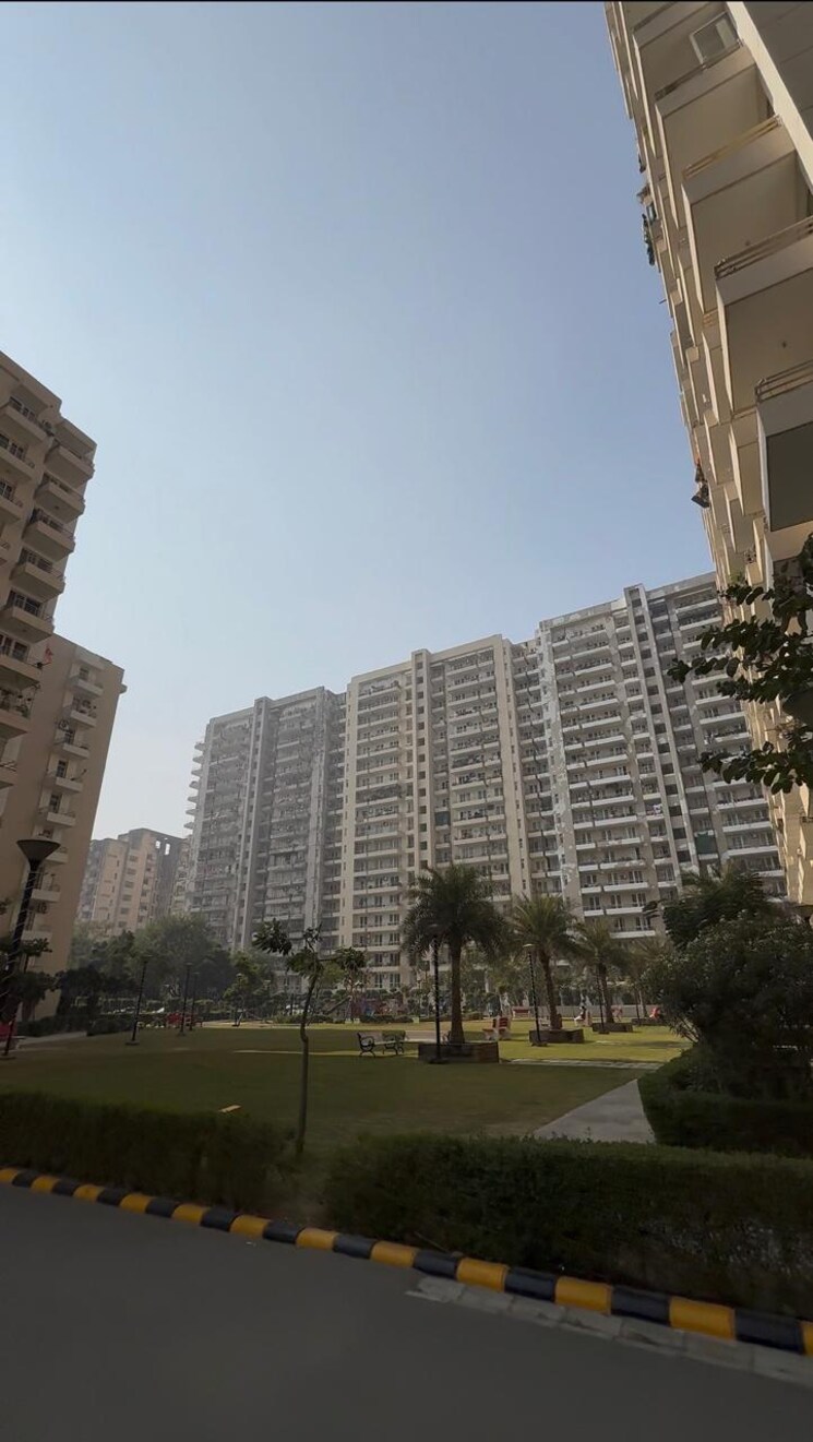 Exterior View, indiabulls-centrum-park 3 Bedroom 1900 Sq.Ft. Apartment In Sector 103 Gurgaon 9596498