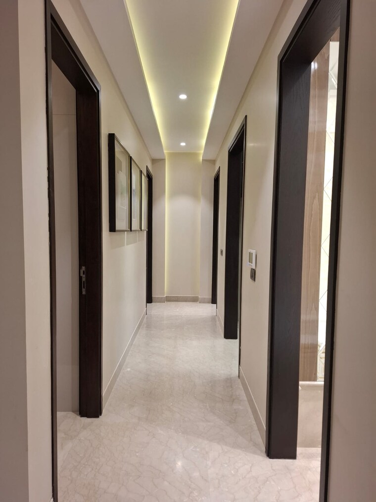 undefined, dlf-atria 4 Bedroom 2700 Sq.Ft. Builder Floor In Dlf Phase ii Gurgaon 9596549