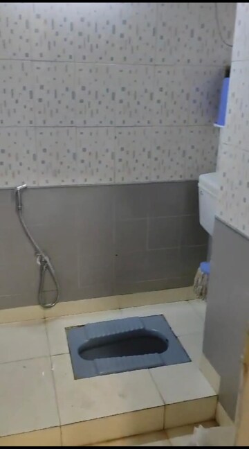 Attached Bathroom in 1 BHK Apartment at Riddhi Garden, Malad East – for Rent