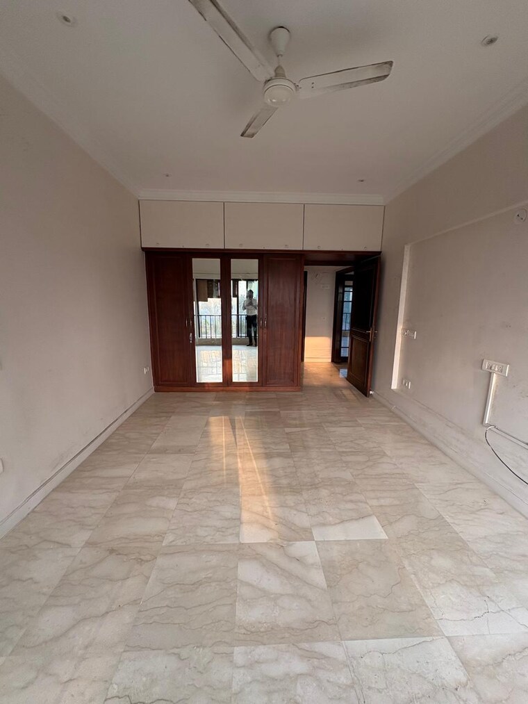 Room, sterling-seaface 3 Bedroom 2150 Sq.Ft. Apartment In Worli Mumbai 9596590