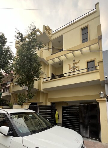  Pg For Rent in Gomti Nagar