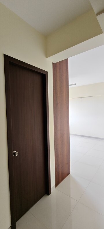 Room in 3 BHK Apartment at Pride Pegasus, Hennur Road – for Rent