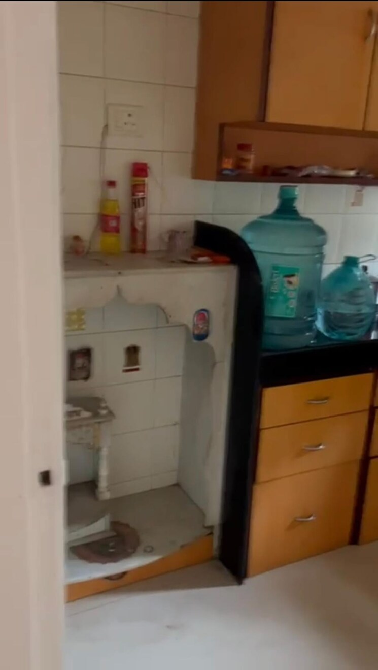 Kitchen, chitravani-chs 2 Bedroom 758 Sq.Ft. Apartment In Malad East Mumbai 9596557